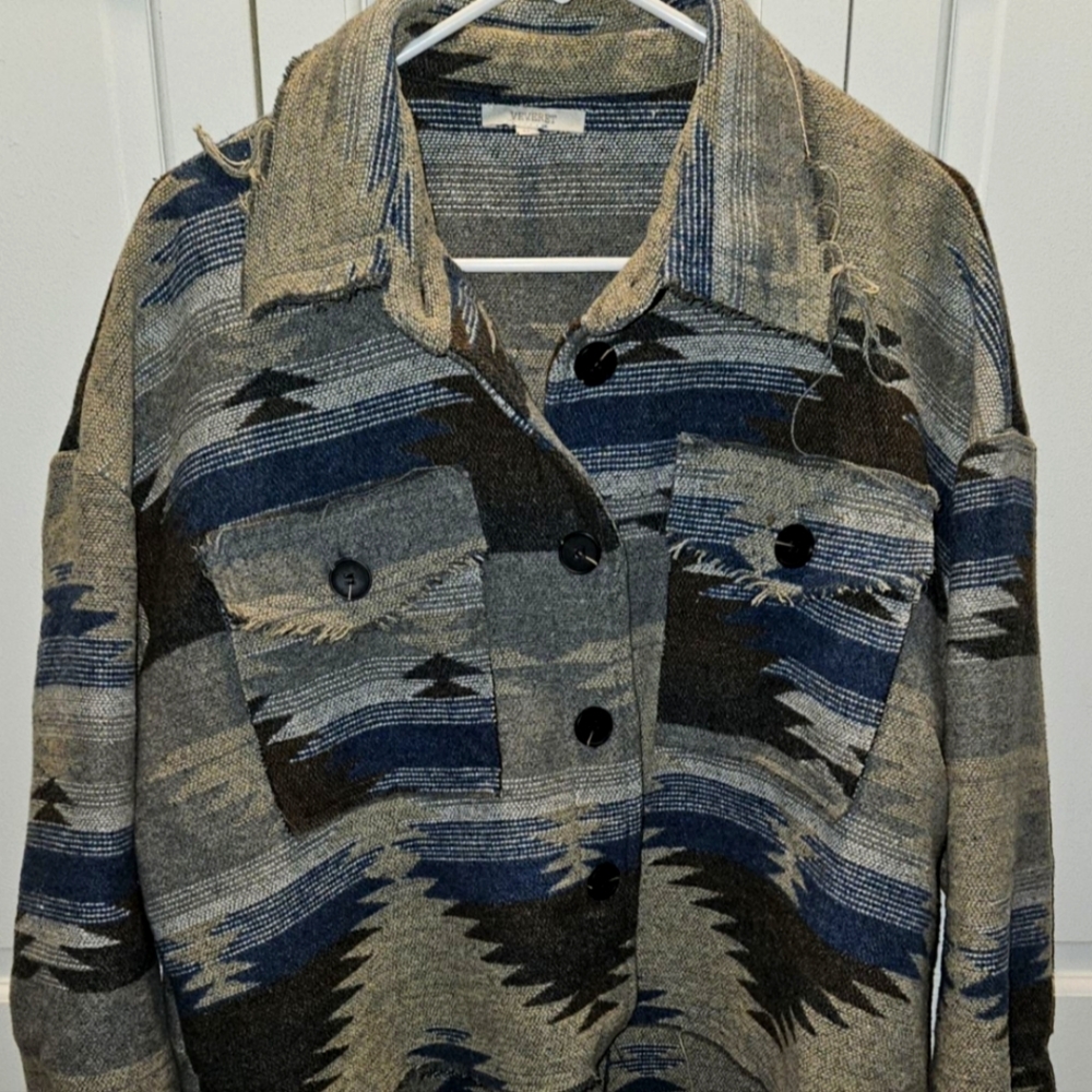 Veveret Women's Oversized Western Crop Jacket | M